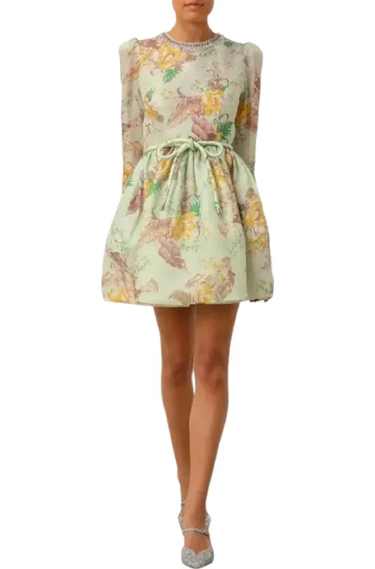 Women's Clothes And Garments Sophisticated Cut Matchmaker Tulip Mini Dress In Mint Tropical Floral