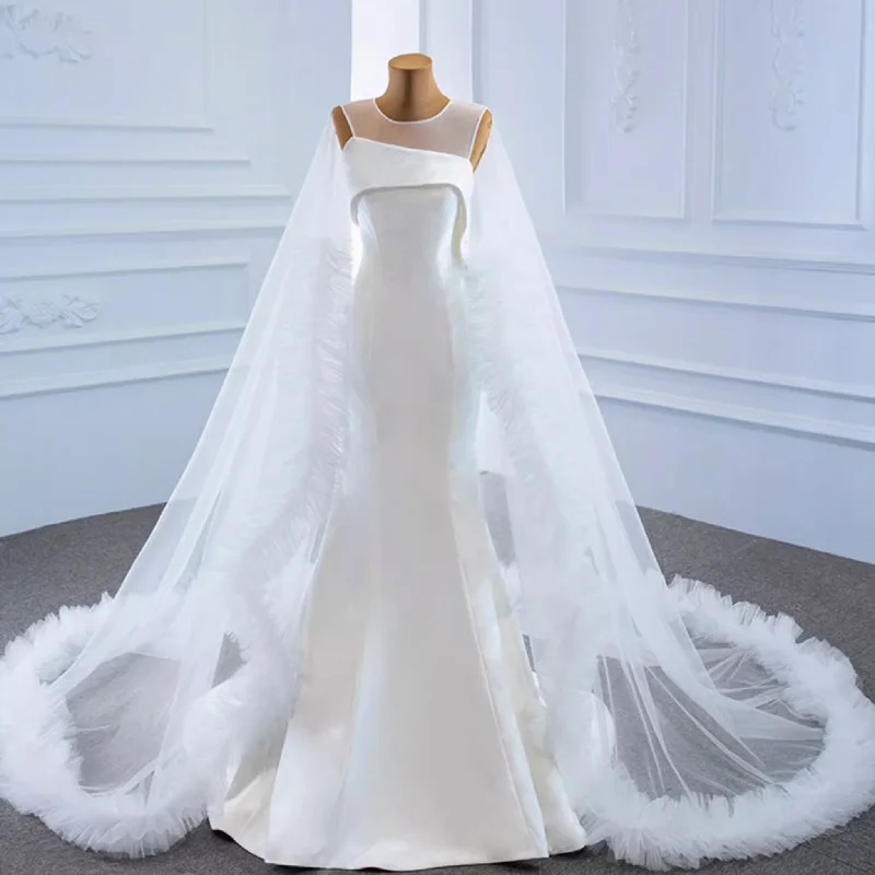 Vintage-Inspired Women's Apparel Weekend Special Unique Design Keyhole Satin Mermaid Wedding Dress with Cape