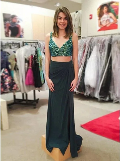 Comfortable Outfit For Women Vintage Elegance Two Piece V-Neck Dark Green Stretch Satin Prom Dress with Beading  cg7199