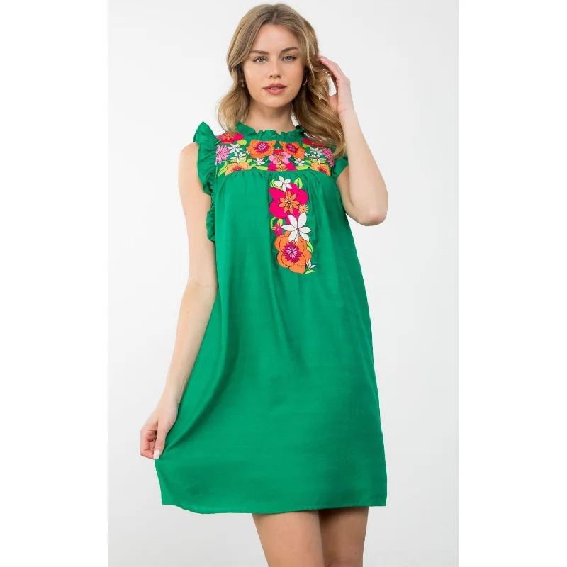 Plus-Size Women's Garments Parisian Effortless Chic Style Emmie Sleeveless Green Embroidered THML Dress