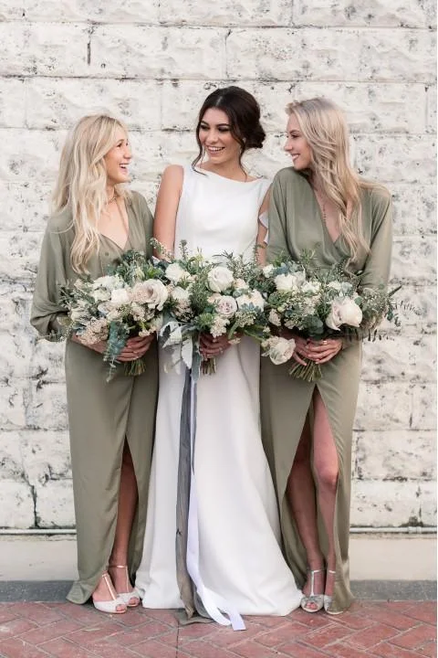 Women's Formal Event Attire Discounts on Casual Weekend Styles Minimalist V Neck Long Sleeves Floor Length With High Slit Bridesmaid Dresses