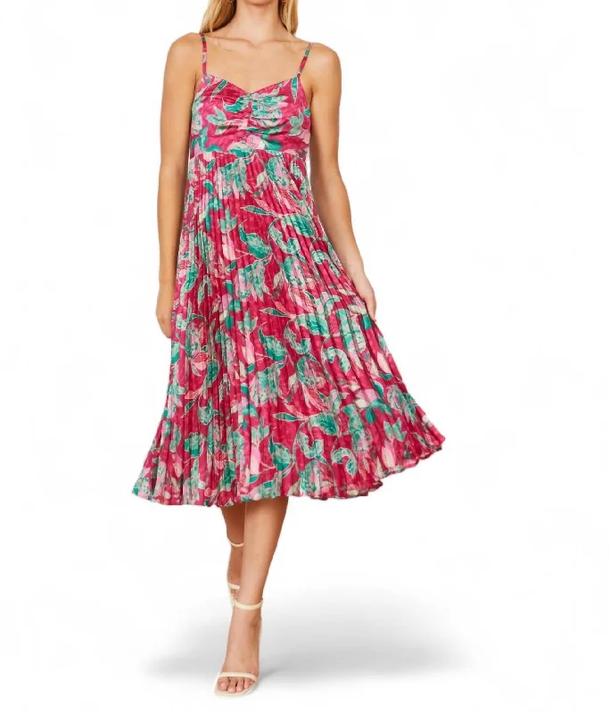 Women's Seasonal Clothes Romantic Date - Night Ensemble Donna Dress In Raspberry Floral